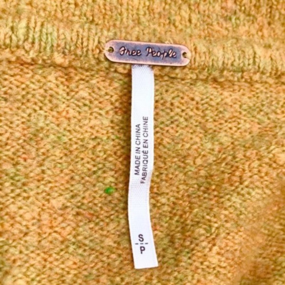 Free People Echo Beach Wool Sweater. S - Picture 8 of 8